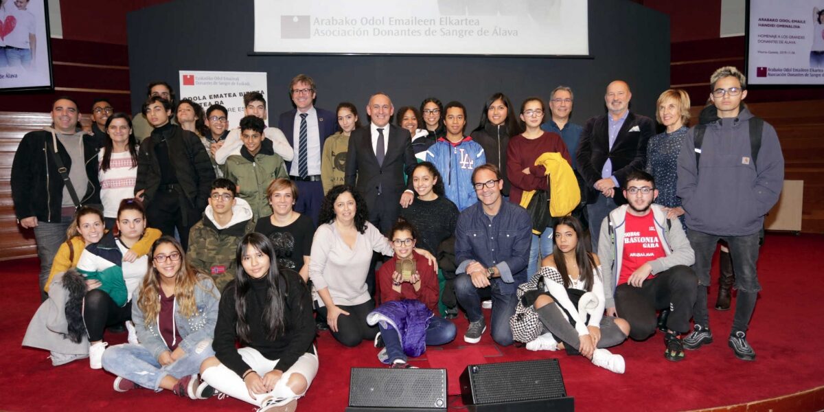 Emaile Handiei Omenaldia 2019